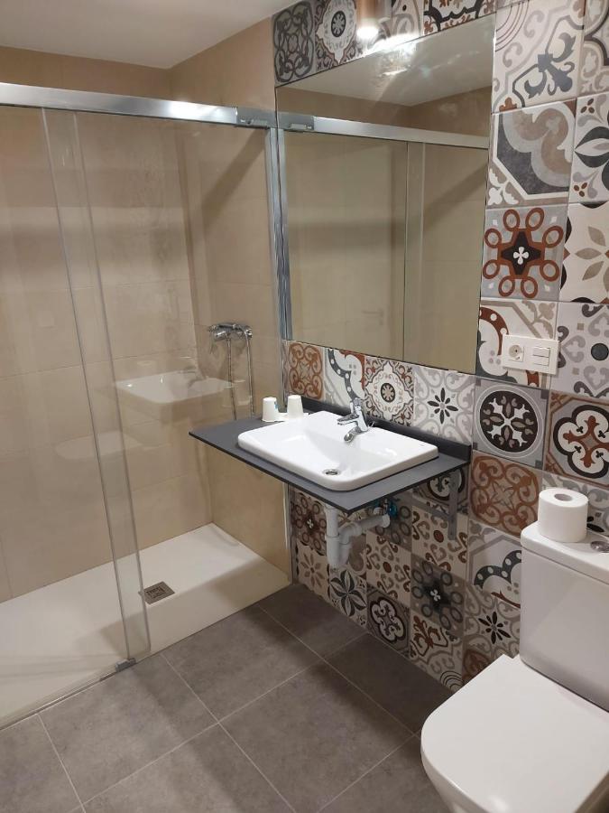 Hotel - Hostel Atuvera Санто Доминго де ла Калсада Екстериор снимка